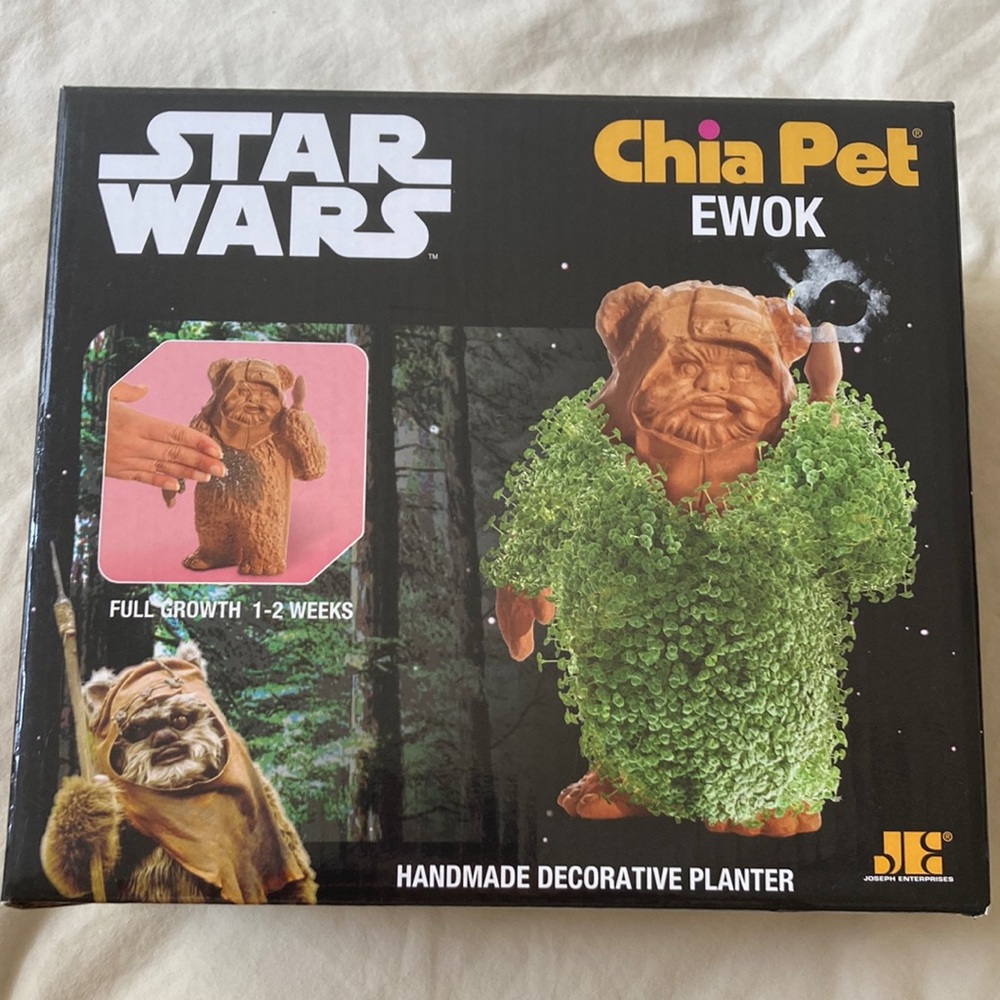 NWOT Star Wars EWOK Chia Pet